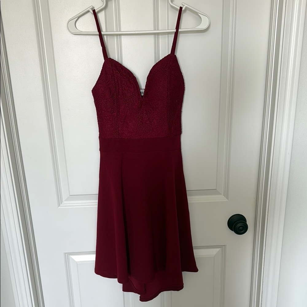 Elegant Burgundy Lace Dress